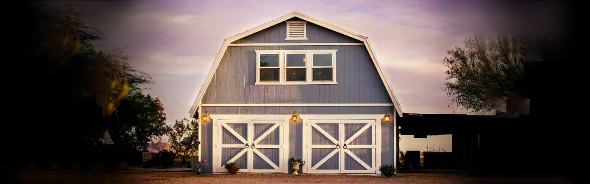 barn_1920x600